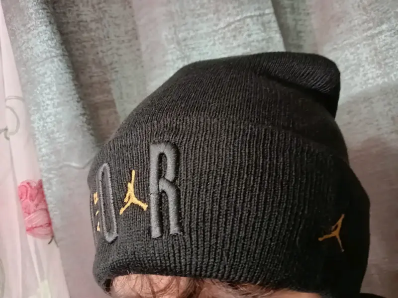 Gorro negro - 2