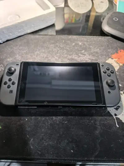 Nintendo switch con magia más accesorios - miniatura 1