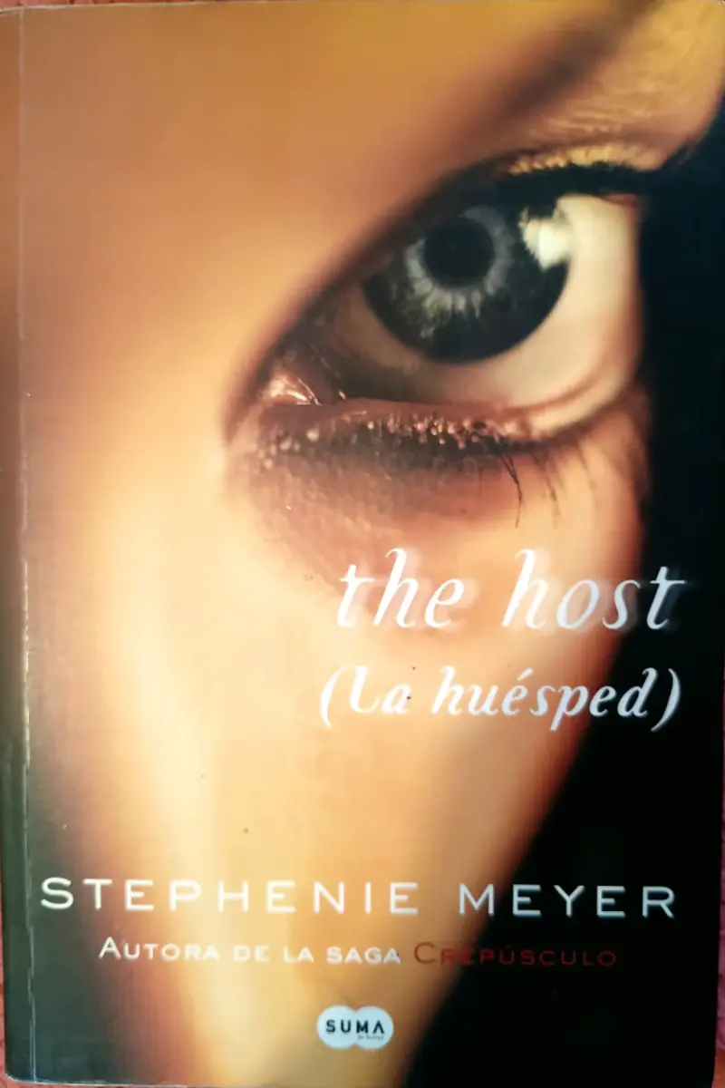 Libro 'The Host' (La huésped)
