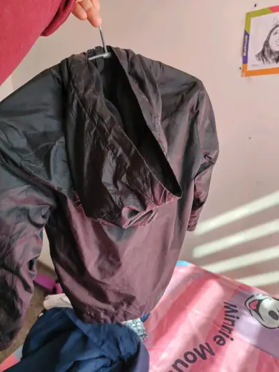 Chaqueta cortaviento Nike negra - miniatura 2
