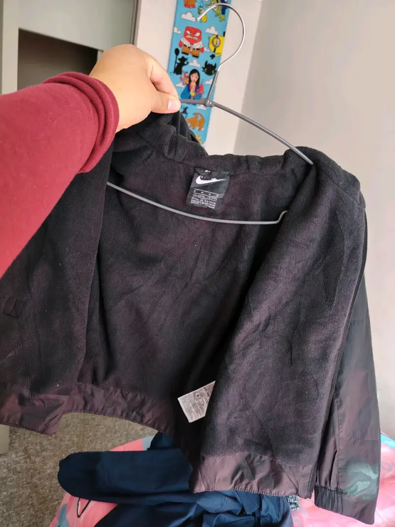 Chaqueta cortaviento Nike negra - 4
