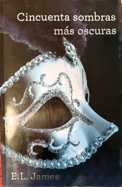 Cincuenta sombras más oscuras - Libro - miniatura 1