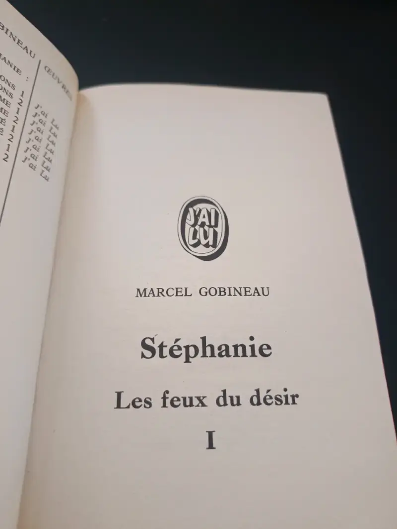 Libro 'Stéphanie: les feux du désir' - 3