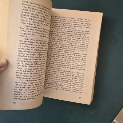 Libro Ana Karenina - León Tolstói - miniatura 4