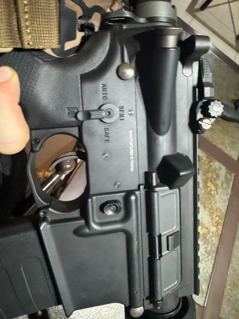 Rifle Airsoft KWA RM4 SR ERG Full Metal + Grip - 4
