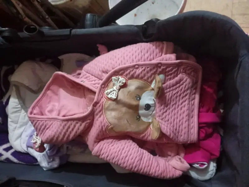 Ropa de bebé rosa - 2