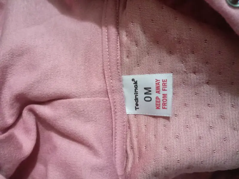 Ropa de bebé rosa - 3