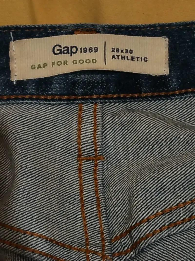 Jeans azul clásico Gap - 2