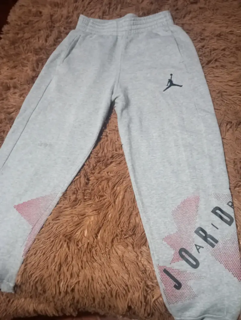 Pantalones deportivos grises Jordan - 4