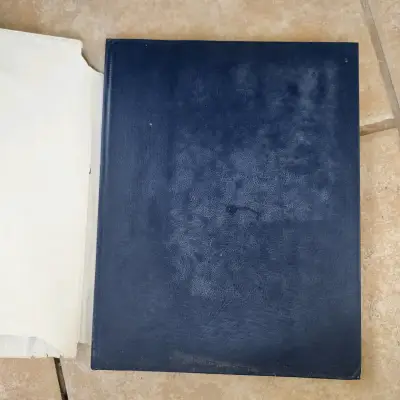 Libro " la Luna: mision cumplida" - miniatura 3