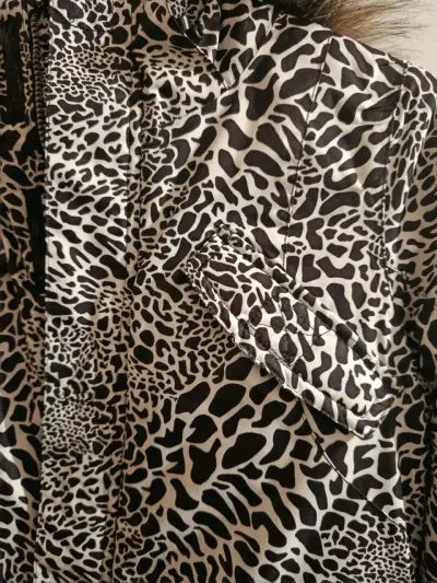 Abrigo y parca con diseño animal print - miniatura 5