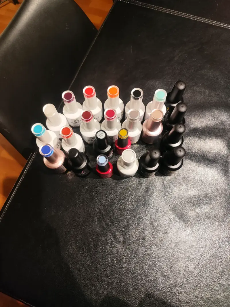 Set de esmaltes de uñas UV - 6