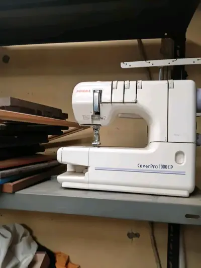 Máquina de coser Janome CoverPro 1000 - miniatura 3