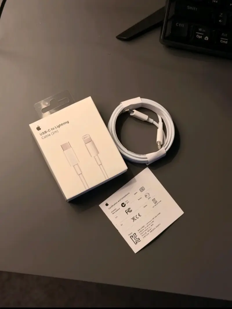 Cable USB-C a Lightning Apple 2m - 1