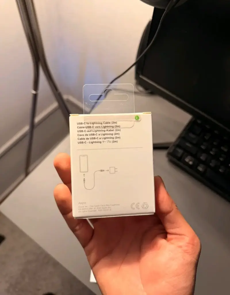 Cable USB-C a Lightning Apple 2m - 2