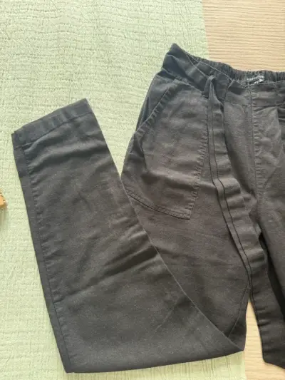 Pantalón lino negro con amarras - miniatura 3
