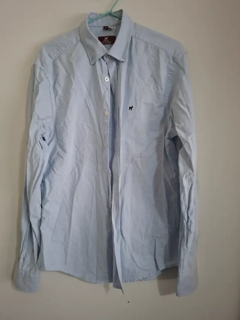Camisa celeste formal