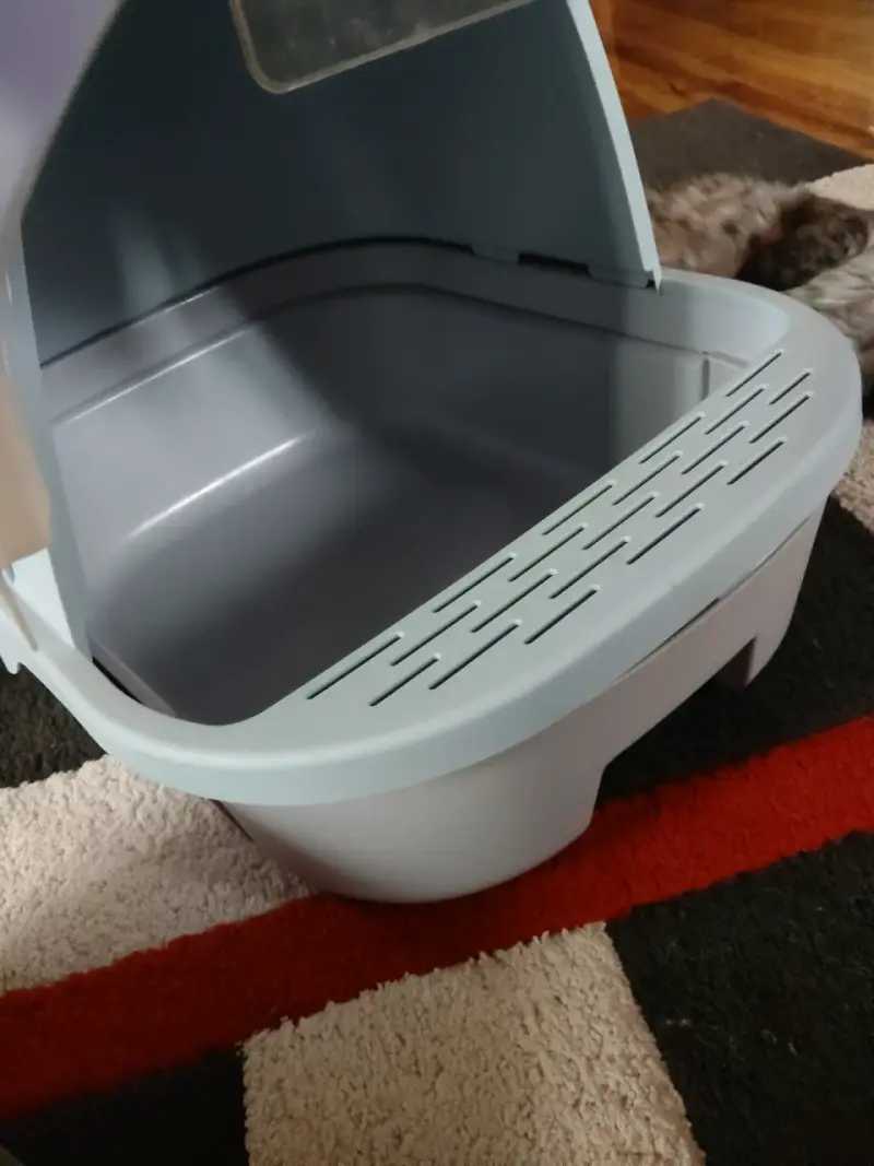 Caja de arena cerrada para gatos - 5