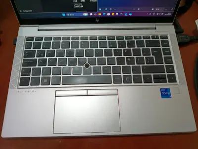 Hp 840  i7.  16 Ram - miniatura 2