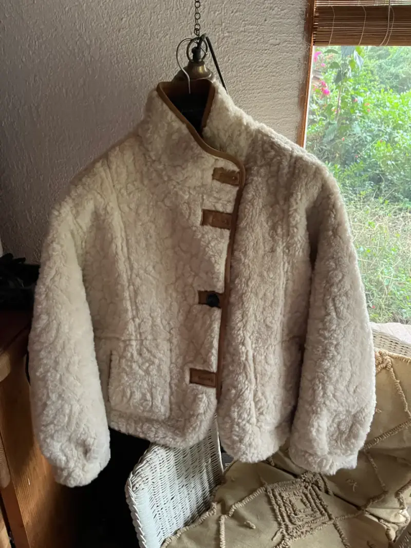 Chaqueta de lana beige - 1