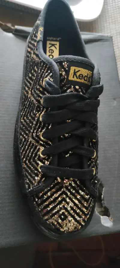 Zapatillas negras con brillo Keds - miniatura 1