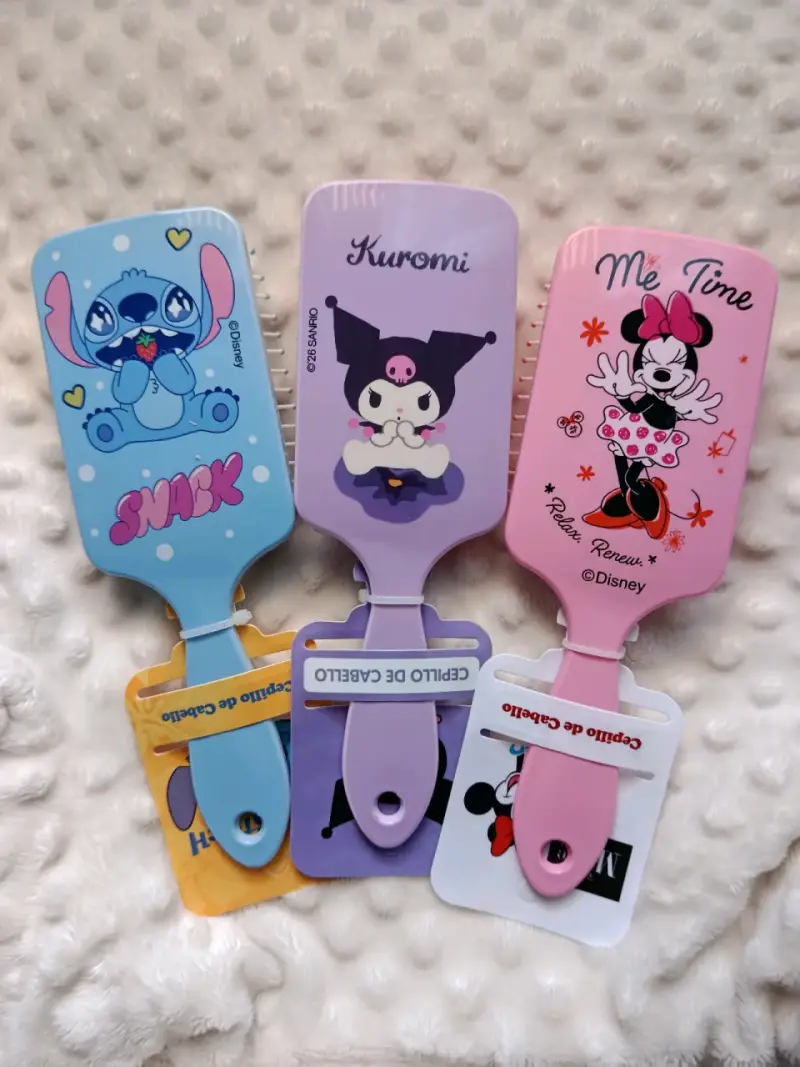 Cepillos de cabello con personajes