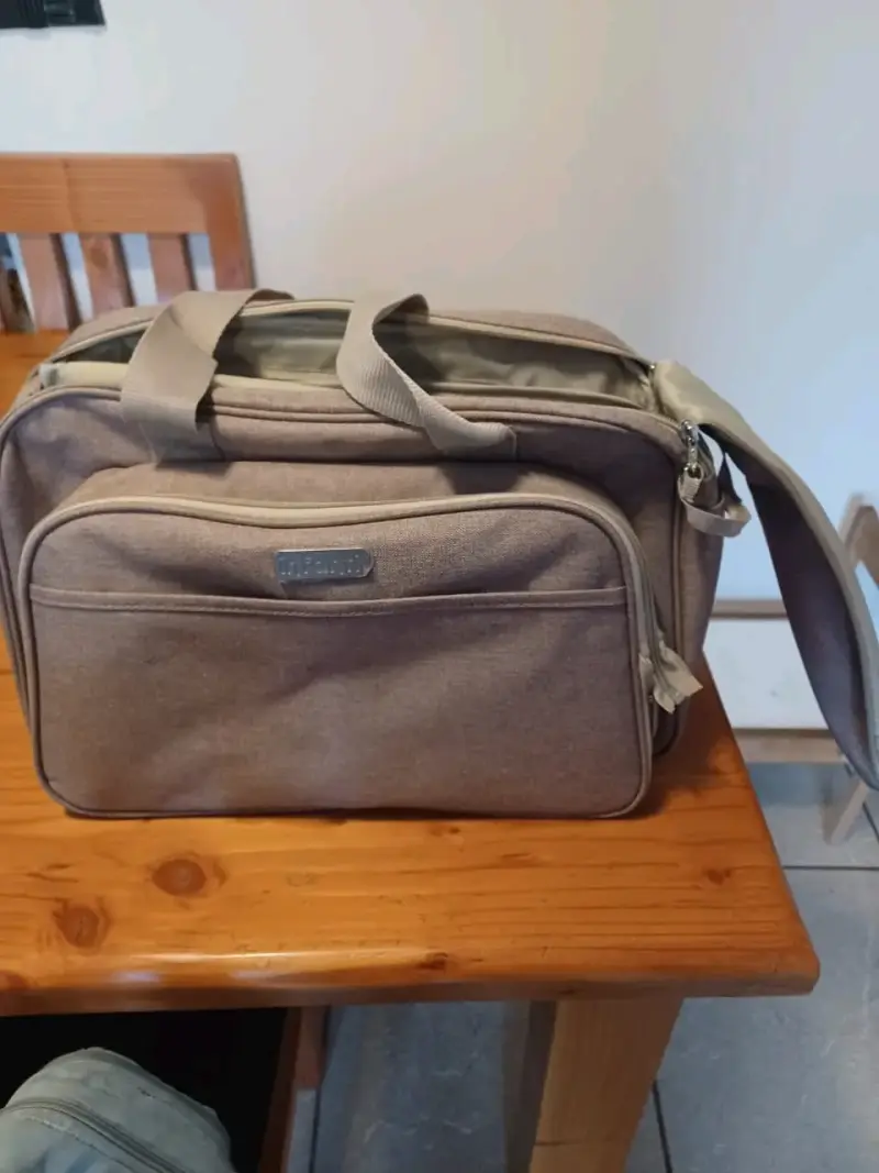 Bolso mudador beige - 1