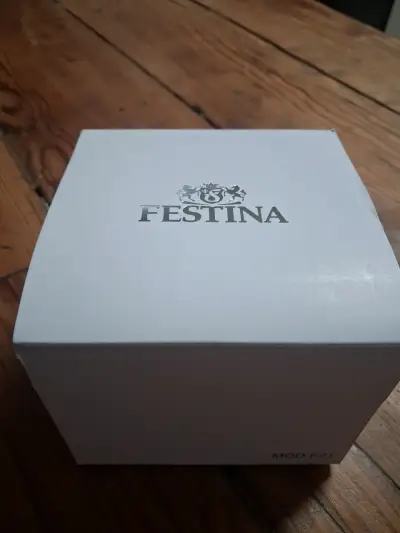 Reloj Festina en caja original - miniatura 1