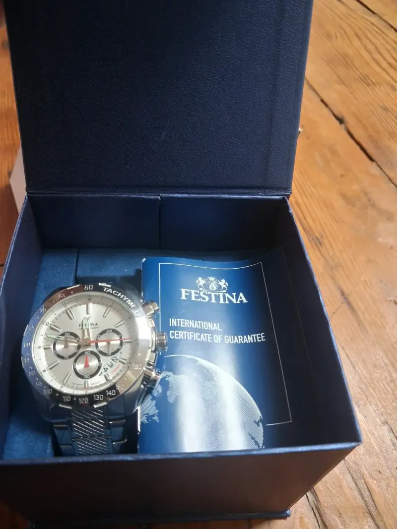 Reloj Festina en caja original - 2