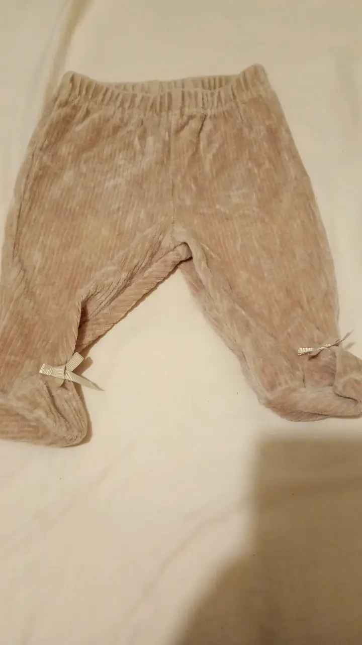 Pantalones de bebé beige