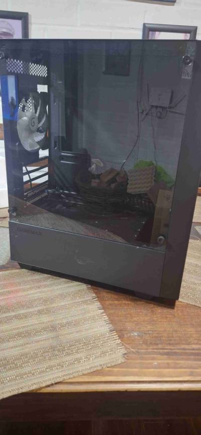 Gabinete de PC GameMax negro - miniatura 6