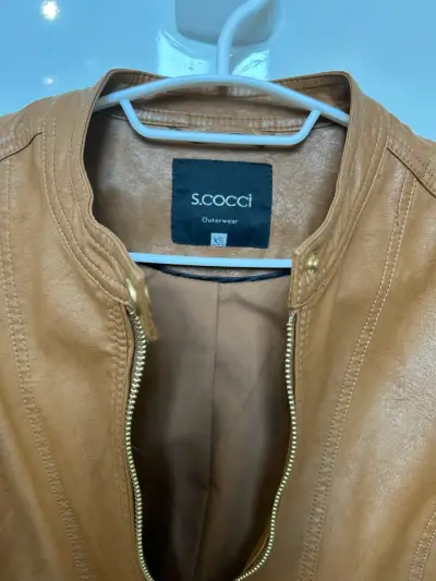 Chaqueta de cuero marrón - miniatura 3