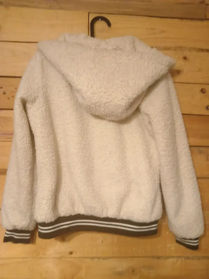 Chaqueta borreguillo blanca con cierre - 2