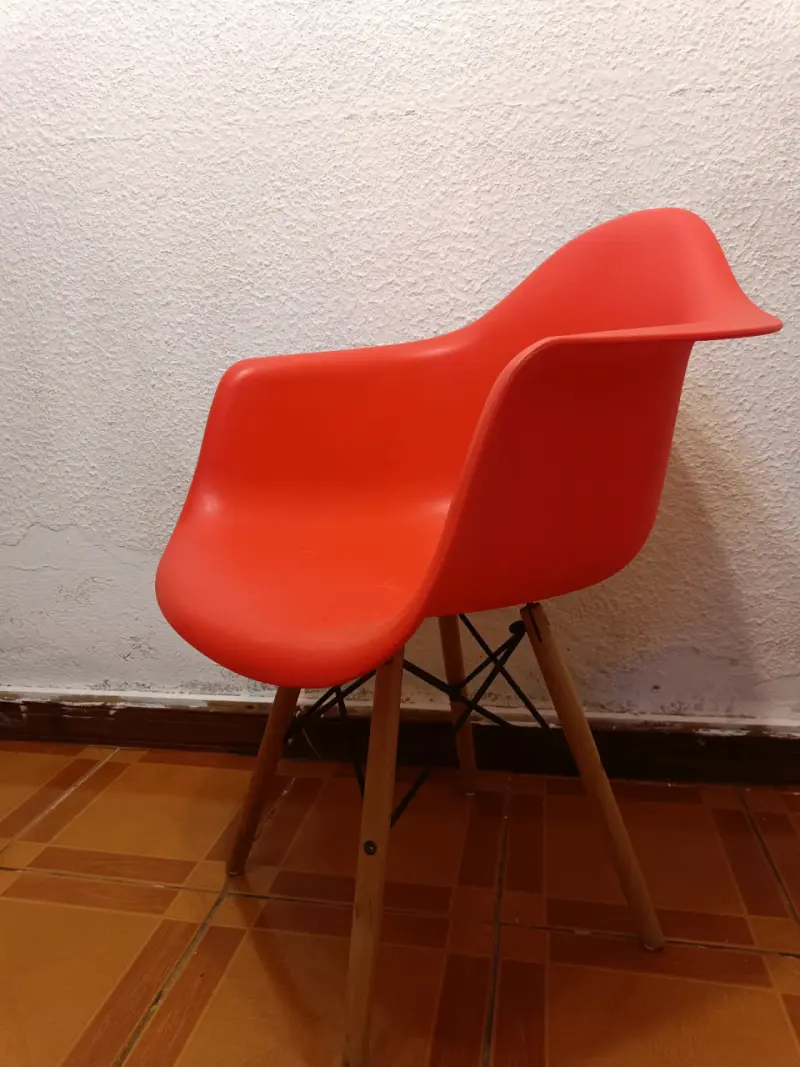 Silla moderna roja - 3