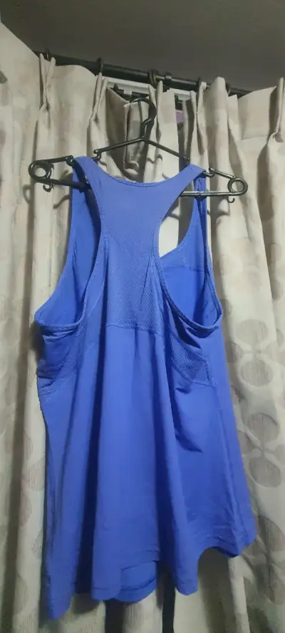 Polera deportiva azul - miniatura 2