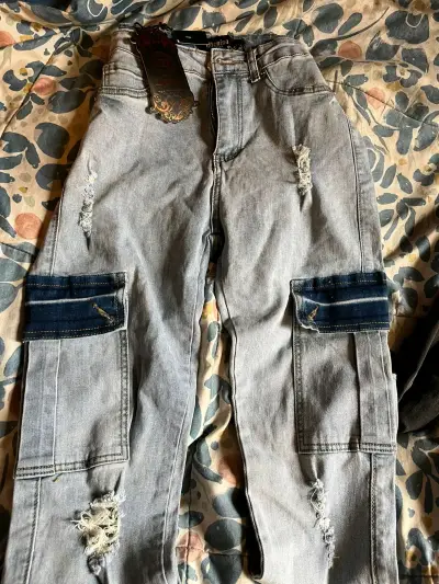 Jeans cargo gris - miniatura 1