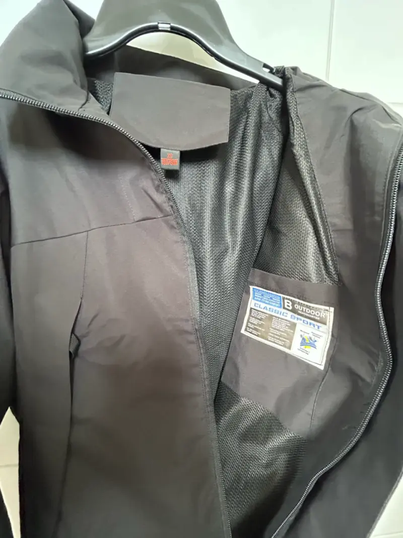Chaqueta impermeable negra Outdoor - 3