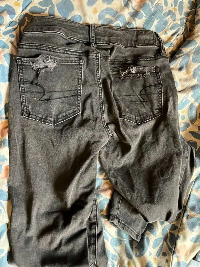 Jeans negros rasgados - 2