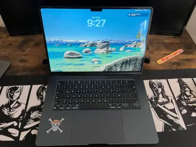 MacBook Air 15 pulgadas | 8GB 500GB - miniatura 1