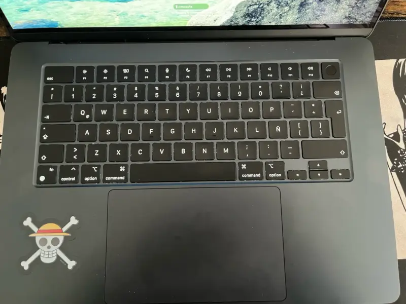 MacBook Air 15 pulgadas | 8GB 500GB - 3