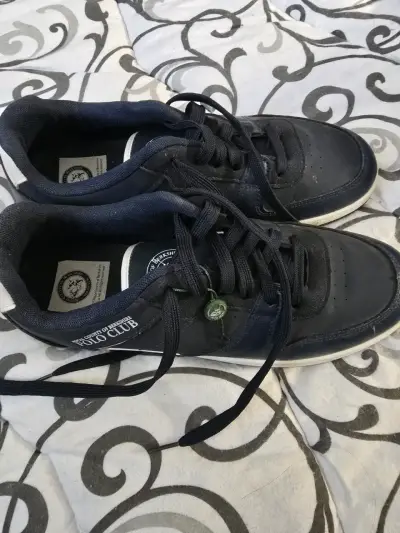 Zapatillas Polo Club, N°43 Nuevas , Valor $20.000 - miniatura 2