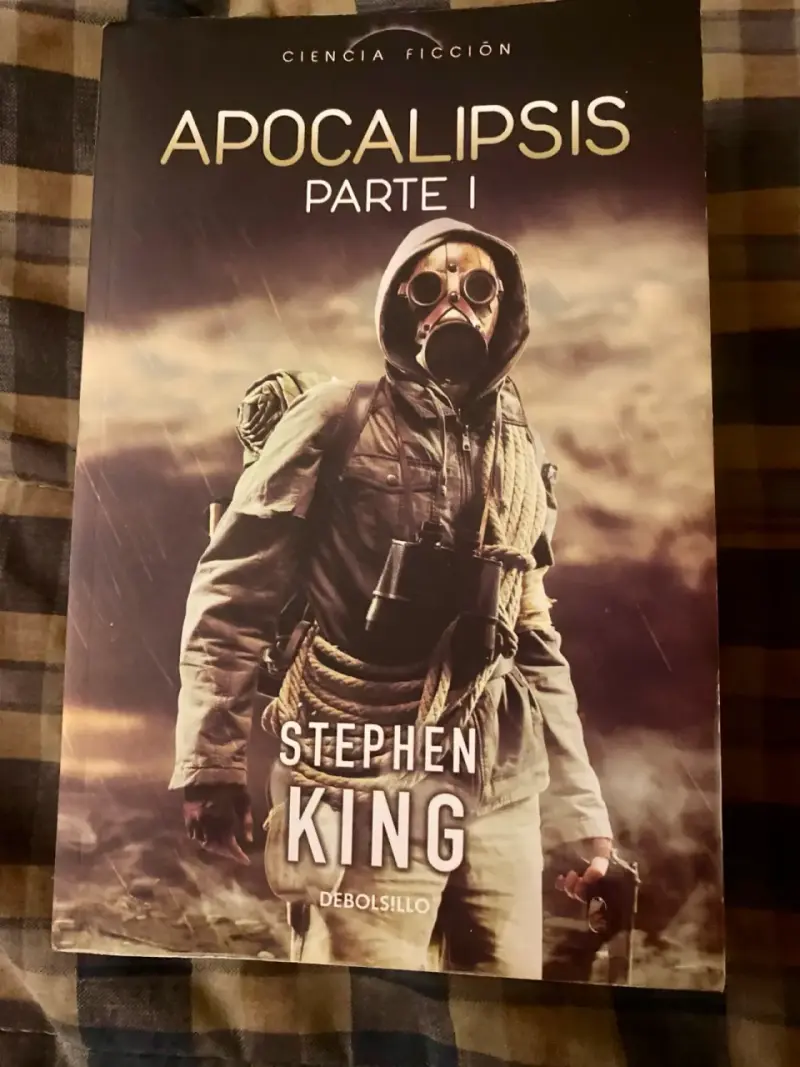 Libro Apocalipsis Parte I Stephen King - 1