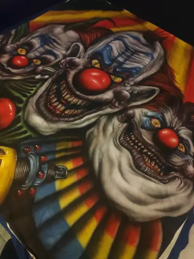 Lienzo de la película "killer klowns" (1988) - miniatura 2