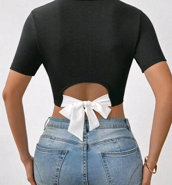 Polera corta negra elegante - 2