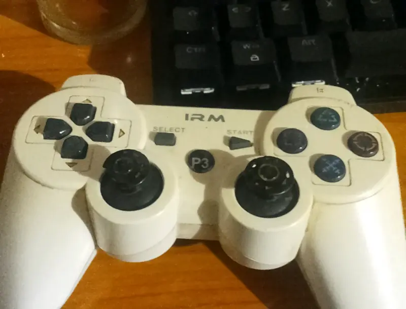 Controlador de juego SEGA blanco ps3 - 2