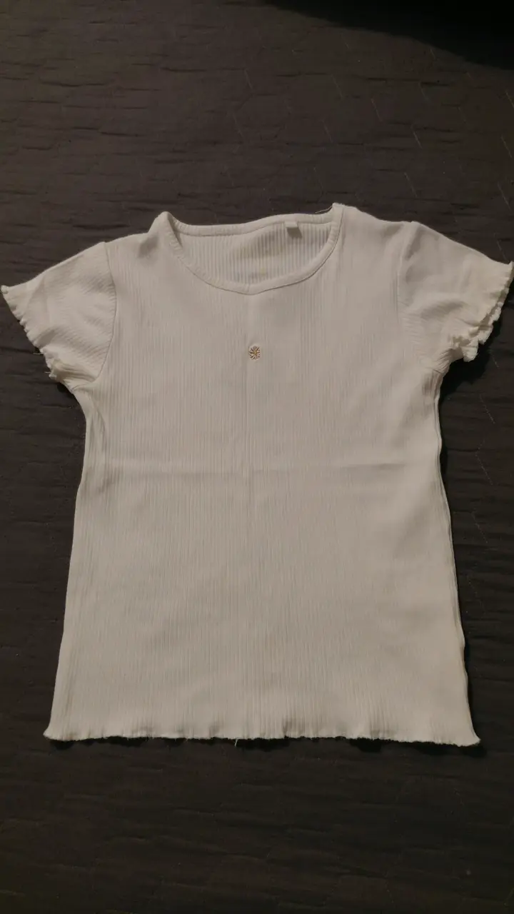Polera blanca de algodón