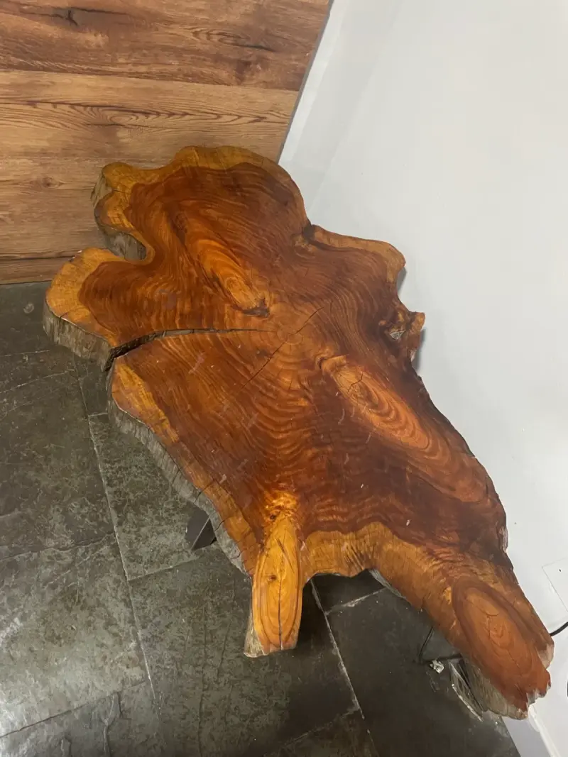 Mesa de madera rústica - 4
