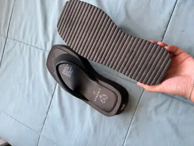 Sandalias negras Cmorán talla 37 - miniatura 2