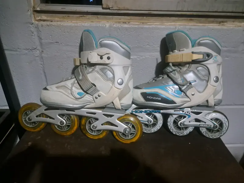 Patines en línea blancos Honda - 1
