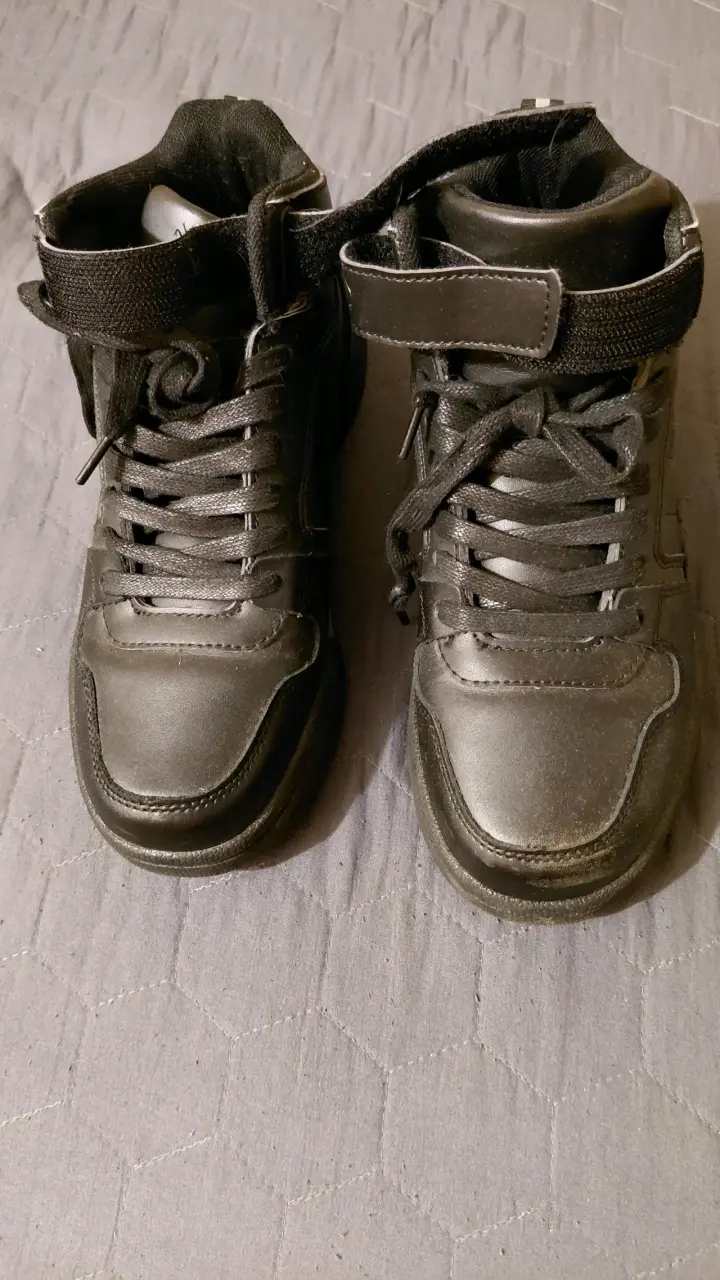 Zapatillas negras - 1